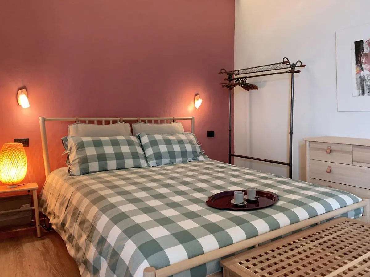 Casa Alda Apt. 1 Apartment Pianello Del Lario Italy